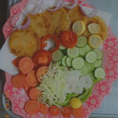 A picture of Aloo ki tikian.