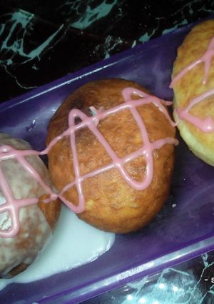 A picture of Icing Grizling donut.