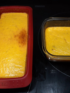 Una foto de Pastel de puerros y langostinos