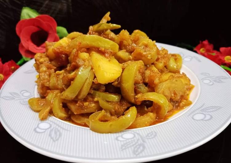 Tinday ke Sabzi (Apple Gourd)