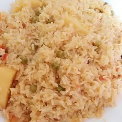 A picture of Aloo muttor pulaeo.