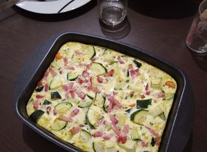 Une photo de Flan de légumes et lardons au cake Factory
