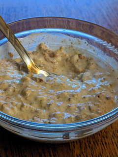 Una foto de Cereales con yogurt natural