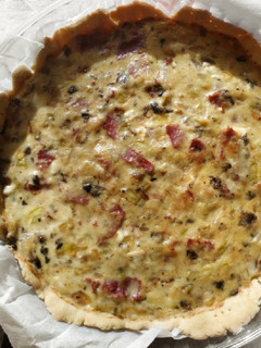 A picture of Quiche of bacon and zuccini.