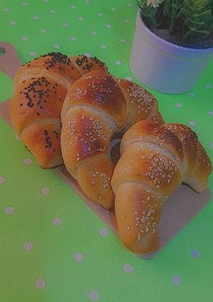صورة لوصفة كرواصن مالحين بالجبن ♥💖منقولة