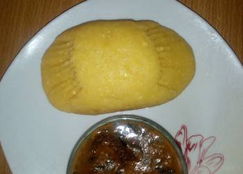 How to Prepare Tasty Eba and Ogbonor soup