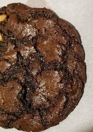 A picture of Rounies (not quite brownies and too rich to be cookies).