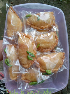 Foto resep Pastel(isi kentang,wortel,telur)