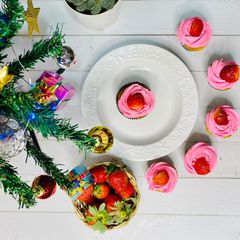 A picture of Strawberry Vanilla Cupcakes.