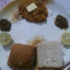 A picture of Pav bhaji.