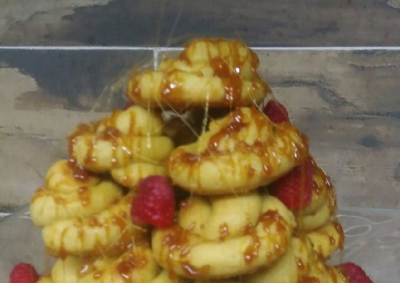 Croquembouche (masa choux)