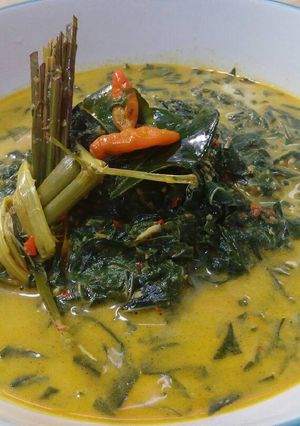 Foto resep GULAI DAUN SINGKONG
