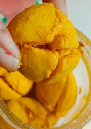 આથેલા લીંબુ (Athela Limbu Recipe In Gujarati) રેસીપી મુખ્ય ફોટો