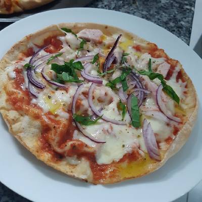 Pizza en pan árabe o pan pita Receta de Desde Mi Cocina Fmarsiglia- Cookpad