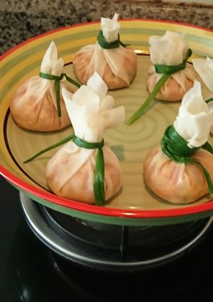 Hình của món Há cảo tôm thịt.