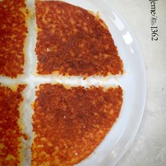 A picture of Tahchin Tahdig (Persian Saffron Rice Crust).
