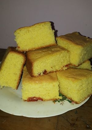Una foto de Bizcochuelo con dulce de membrillo
