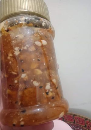 A picture of Nauratan chutney.