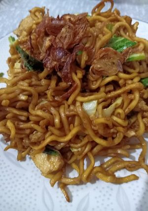 Foto resep Mie goreng otak otak bakso