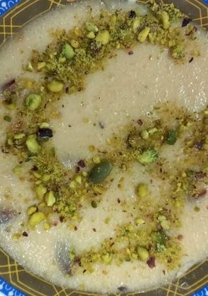 A picture of Pista kheer.