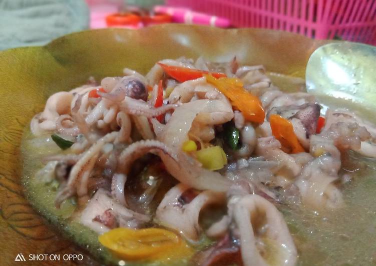 Resep Oseng cumi pedas🦑🦑, Enak
