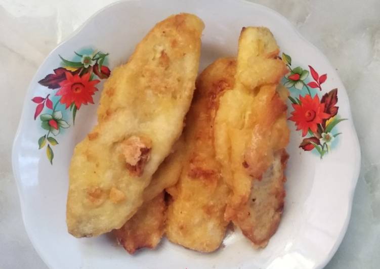 Pisang goreng krispi