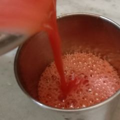 A picture of Carrot juice.
