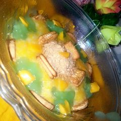 A picture of Mango custard delight.