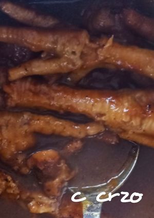 Foto principal de Patas de pollo con salsa