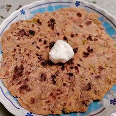 A picture of Sindhi pyaaz koki.