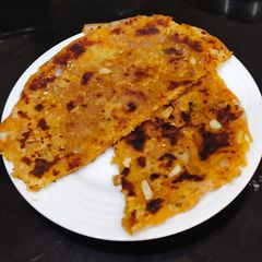 A picture of Cauliflower Paratha.