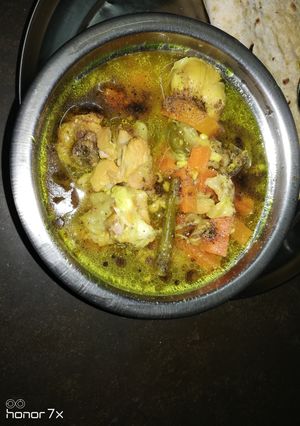 চিকেন স্টু রেসিপির প্রধান ছবি