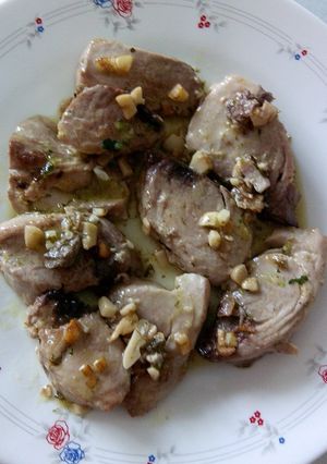 Foto principal de Bonito con limón, ajo y perejil