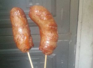 Hình của món Xúc xích tươi ngon cho bé.