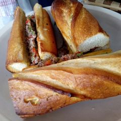 A picture of Tuna melt sandwich.