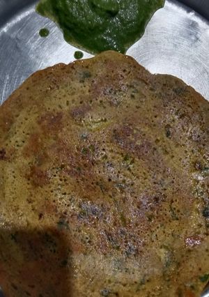 ચણા ના લોટ ને મેથી ની ભાજી ના પુડલા (Chana Flour Methi Bhaji Pudla Recipe In Gujarati) રેસીપી મુખ્ય ફોટો
