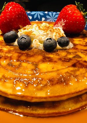 A picture of Creamy Cheesecake Pancakes 🥞.