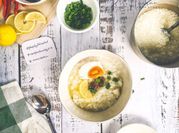 Gambar bubur nasi telur masin