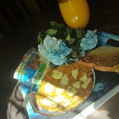 A picture of Cheese Omelet🍳🍸.