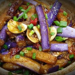 Brinjal with Salted Fish 咸鱼茄子 A picture of Brinjal with Salted Fish 咸鱼茄子.