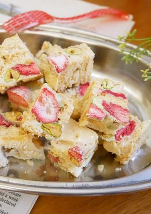 好夢幻「草莓雪Q餅」甜而不膩、好好吃 ♡ 的食譜成品照片
