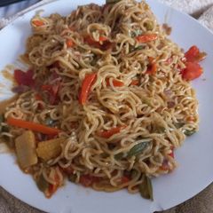 A picture of Asian mix noodles.