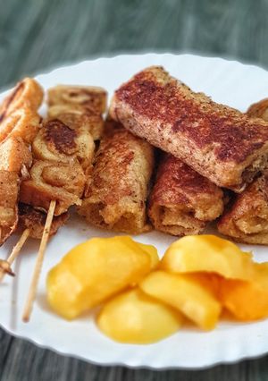 A picture of French Toast Rolls Filled with chocolate.