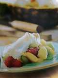 Ensalada de fruta con merengue