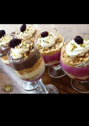 عکسی از دستور دسر توت فرنگی (پان اسپانیا)