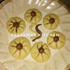 A picture of Cookies.