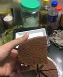 Cốt Gato Chocolate làm bằng nồi cơm điện (bông lan socola)