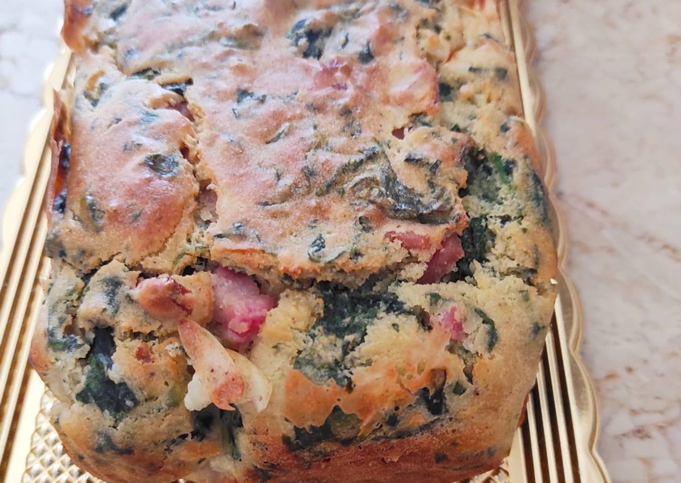 Tortino salad with yogurt