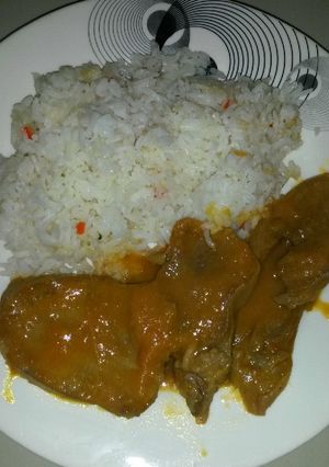 Una foto de Lengua de Res en Salsa Roja