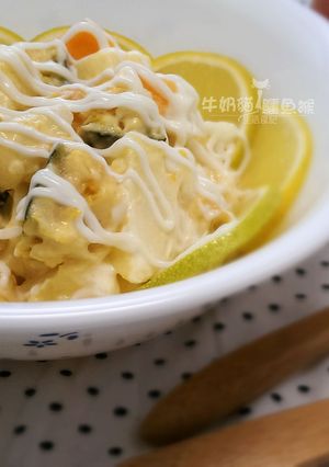 A picture of (Low-Calorie Version) Pumpkin Apple Potato Salad [Rice Cooker Recipe].